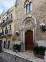 DF Room Borgo Antico - A Quiet Comfort in Bari Vecchia - B&B Bari