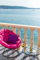 Appartement met 2 Slaapkamers, Balkon en Uitzicht op Zee