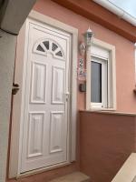 Apartment2 with terrace and a view near Amoreiras - B&B Lisbona