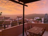B&B Lisbona - Appartement3 avec terrasse et vue près d'Amoreiras - Bed and Breakfast Lisbona
