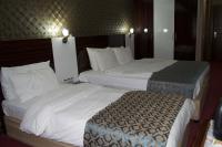 Anya Suit Otel