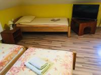 Triple Room with Bathroom