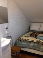 Standard Zimmer mit Kingsize-Bett