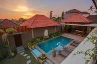 Uwu Villas - B&B Canggu