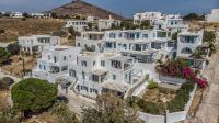 Aiolos Home with private veranda and amazing sea views, Paros - B&B