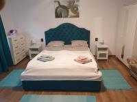 B&B Onesti - Garsoniera Mihaela - Bed and Breakfast Onesti