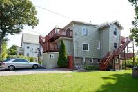 Modern Beautiful Apartment-5 Beds-Full Kitchen-Parking-Super Clean-Great for Groups - B&B Boston