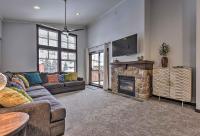 Slopeside Solitude Condo - Walk to Ski Lifts! - B&B