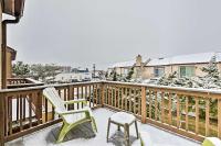 Family-Friendly Wildwood Townhome ~ 3 Mi to Beach - B&B Wildwood