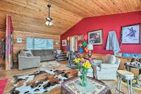 7-Acre Working Farm Near Lake Geneva Pets Welcome - Chambres d’hôtes Burlington