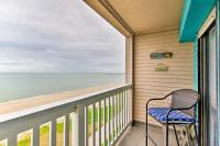 Corpus Christi Beachfront Condo with Pool Access! - B&B Corpus Christi