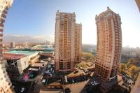 2 ком студия на 18 этаже с панорамным ВИДОМ НА ГОРЫ в ЖК Мега Тауер - Chambres d'hôtes Almaty