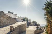 modern apartment with a sea view and swimming pool in Koundouros - B&B Koundouros