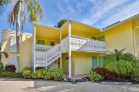 Beach Castle #18 - B&B Longboat Key
