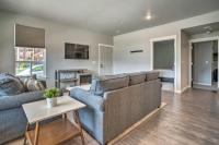 Lake Chelan Resort Condo Pool and Hot Tub Access! - B&B Manson