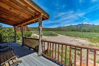 Pet-Friendly Moab Cabin with Mtn Views and BBQ! - B&B Moab