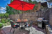 Modern Bungalow with Santa Fe Charm Less Than 2 Mi to Plaza - B&B Santa Fe