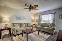 Balcony and Pool Gulfview Tierra Verde Escape! - B&B
