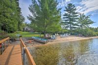 'The Cedars' Cabin w/ Beach Access on Panther Pond - B&B Raymond