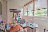 Beach and Pool Access Colorful Hilton Head Condo! - B&B Hilton Head Island