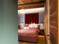 Apartamento con vistas al jardín