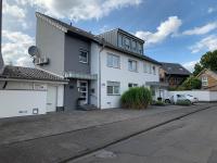 Appartement Köln in Bornheim-Sechtem, Nähe Phantasialand, Brühl, Köln, Bonn, DB-Anschluß, Messe-Köln, Business-Komfort - Bed and Breakfast Bornheim