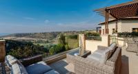 3 bedroom Villa Lania with private pool and wonderful sea views, Aphrodite Hills Resort - Chambres d'hôtes Kouklia