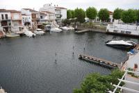 Apartamento con bonitas vistas al canal ref 337 - B&B Empuriabrava