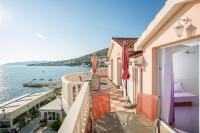 Apartamento con vistas al mar