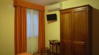 Two-Bedroom Apartment (3 Adults)