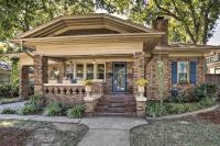 Walk to Midwestern State Wichita Falls Cottage! - B&B Wichita Falls