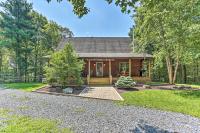 Palmerton Cabin with Game Room about 5 Mi to Blue Mtn - B&B