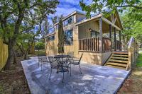 Fredericksburg Cottage about 1 Mile to Main Street! - B&B