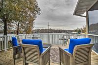 ‘Lily Pad’ Oasis w/ Dock on Lake of the Ozarks! - B&B Gravois Mills