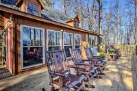 Panoramic-View Gatlinburg Cabin with Private Hot Tub - Chambres d’hôtes Gatlinburg