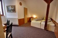 Apartment (2 Adults)