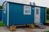Shepherd Hut Bird Enniskillen, Fermanagh - B&B