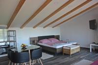 Studio-Apartment mit Kingsize-Bett