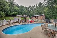 Carters Hideaway by Fairy Stone Pool and Hot Tub - Chambres d’hôtes Henry