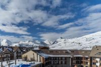 Studio with Mountain View