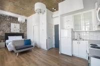Loft B201