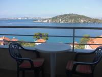Monolocale con Vista Mare e Balcone (2 Adulti)