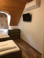 Deluxe Double Room with Extra Bed