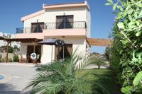 Villa mit 2 Schlafzimmern und privatem Pool
