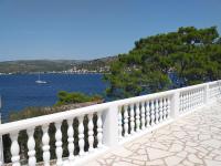 Apartments Marta - B&B Rogoznica