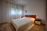 One-Bedroom Apartment with Balcony