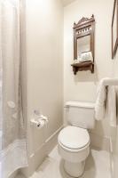 Kamer met Queensize Bed en Balkon
