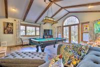 B&B Boone - Private Blue Ridge Retreat Hot Tub and Pool Table! - Bed and Breakfast Boone