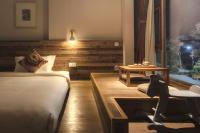 Deluxe Family Queen Room with River View