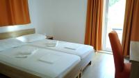 Doppelzimmer mit Patio